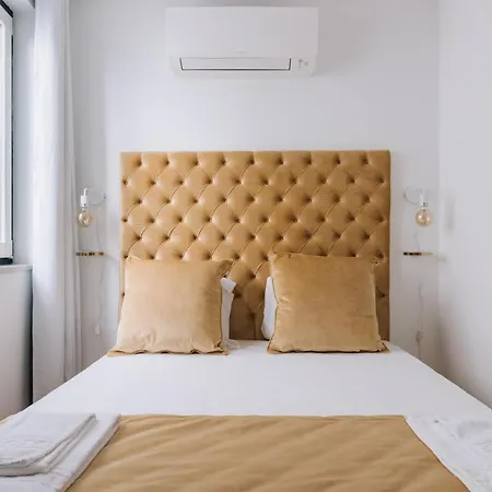 Apartment Stays Martim Moniz
