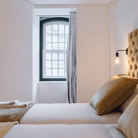 Stays Martim Moniz * Lisbon